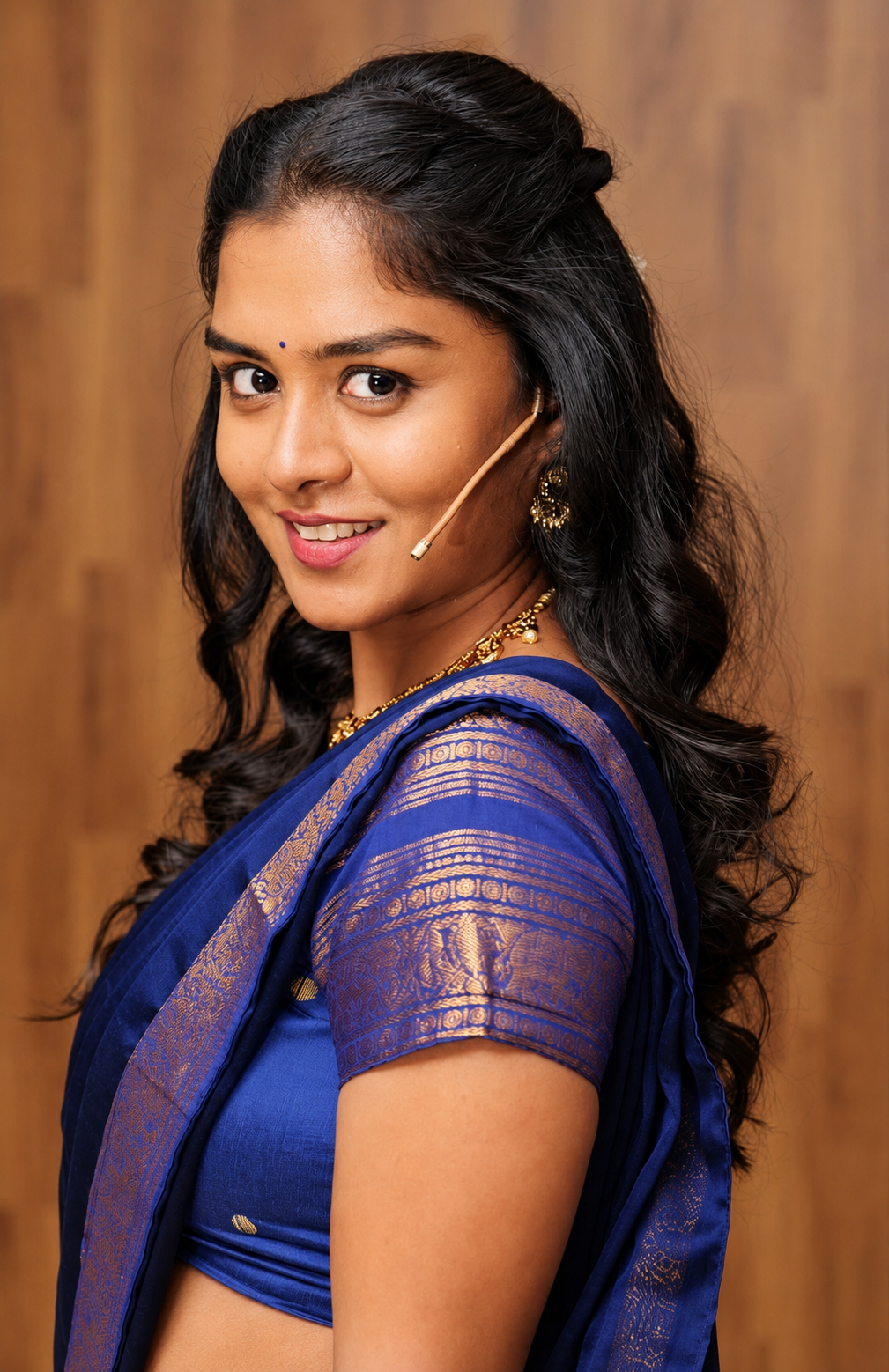 Tamil Serial Actress And Cute Actress Hot Saree (22)