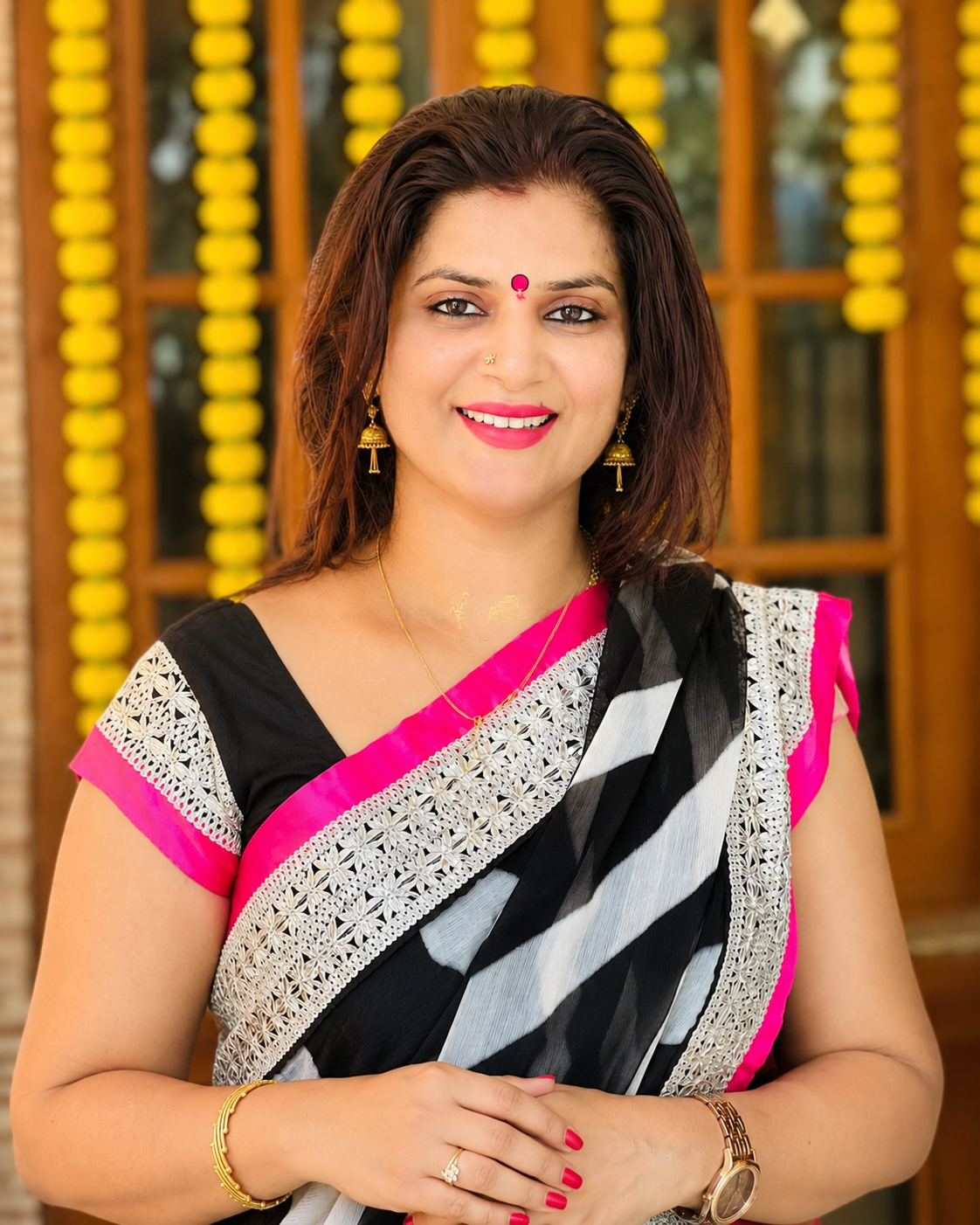 Tamil Serial Actress And Cute Actress Hot Saree (5)